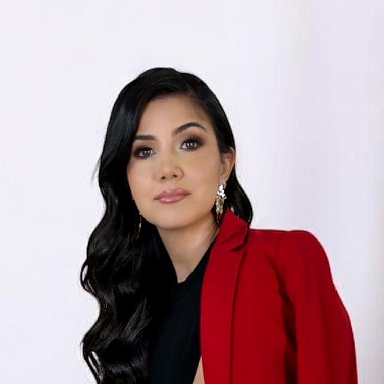 Ana Torrealba, agente de seguros y preparadora de documentos en Lawrenceville, Georgia